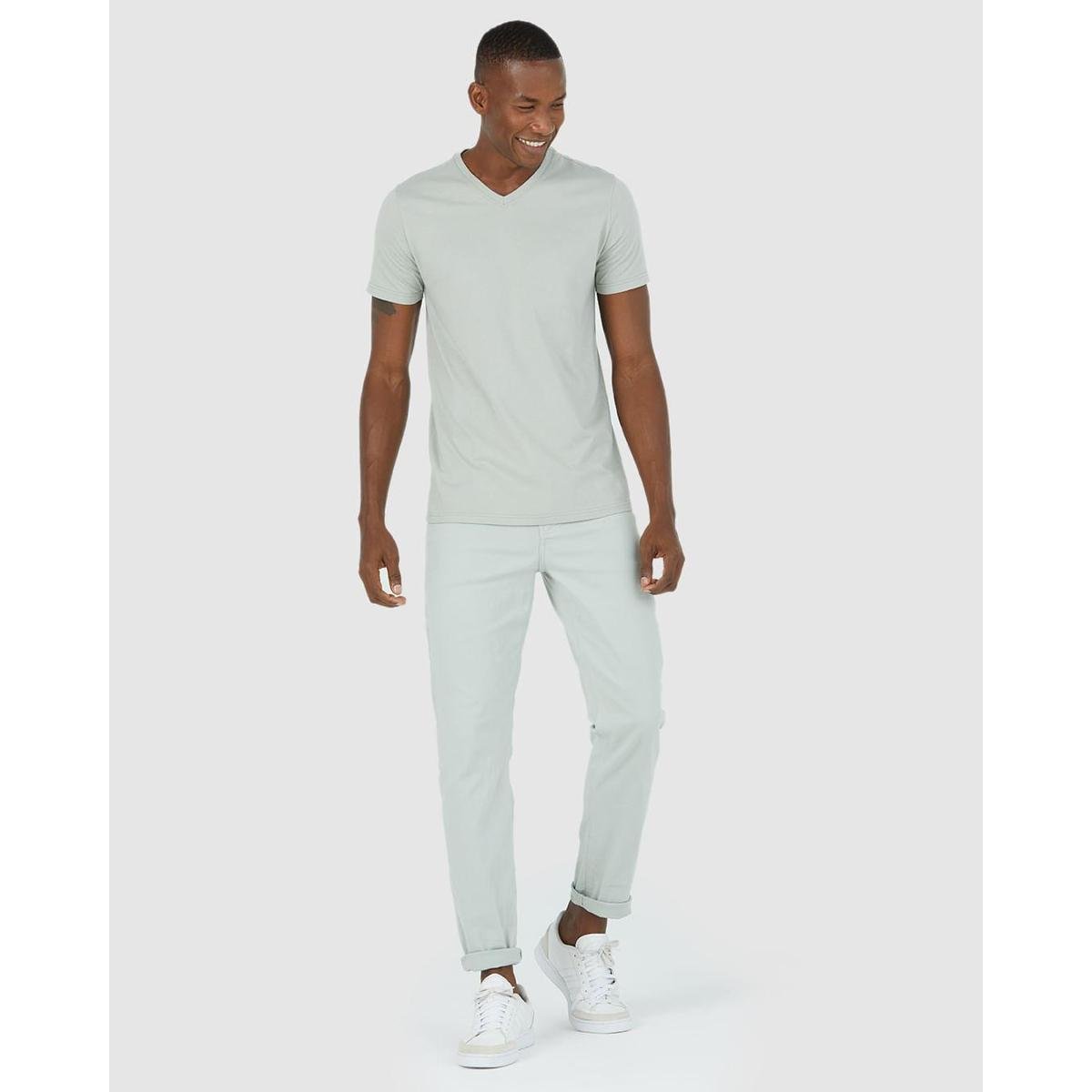 Calça Masculina Slim Cintura Média Em Sarja Com Elastano Cinza - 48 Menor preço em Calça Masculina Slim Cintura Média Em Sarja Com Elastano Cinza - 48