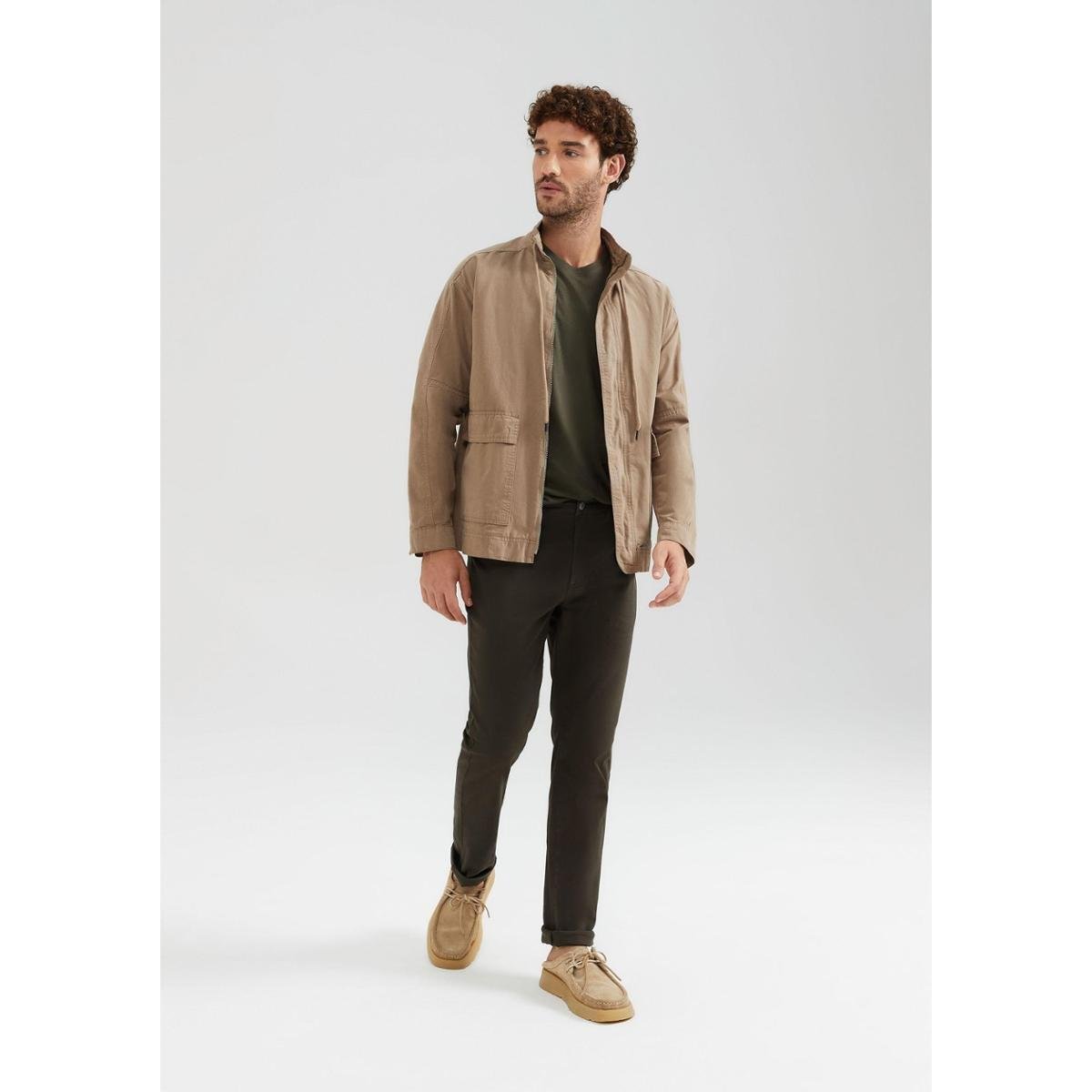 Calça Masculina Slim Em Sarja - Bege 036 Menor preço em Calça Masculina Slim Em Sarja - Bege 036