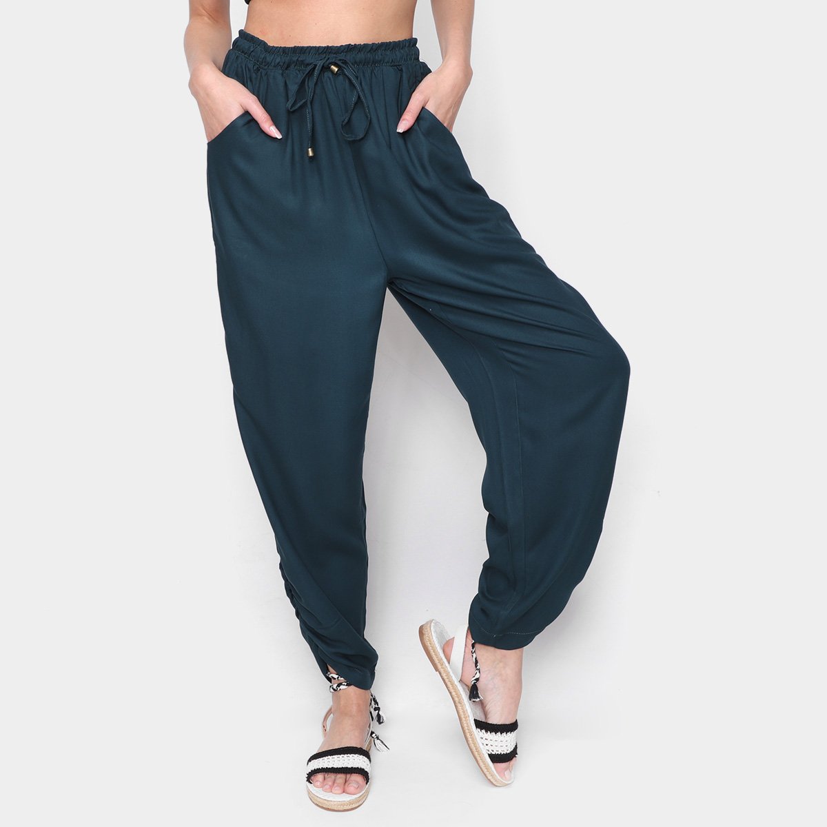 Calça Mercatto Cenoura Feminina - Verde escuro Menor preço em Calça Mercatto Cenoura Feminina - Verde escuro