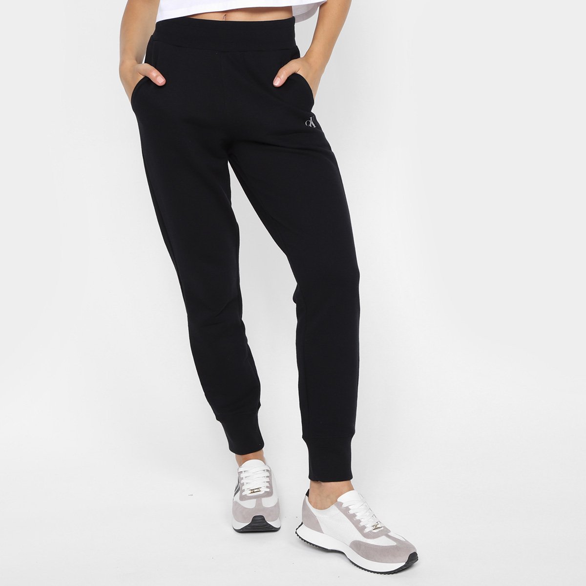 Calça Moletom Calvin Klein Básica Feminina - Preto Menor preço em Calça Moletom Calvin Klein Básica Feminina - Preto