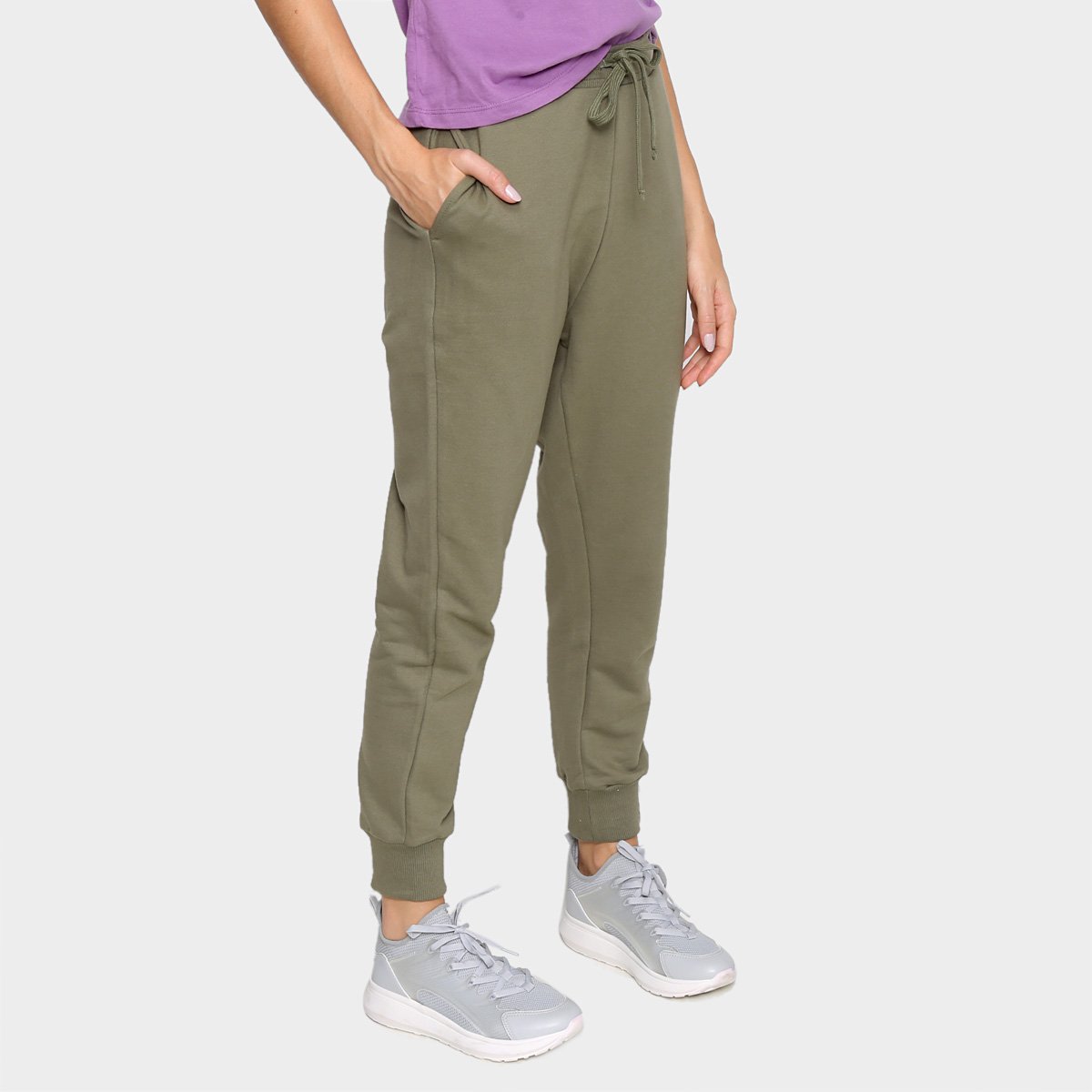 Calça Moletom Dzarm Jogger Feminina - Verde Militar Menor preço em Calça Moletom Dzarm Jogger Feminina - Verde Militar
