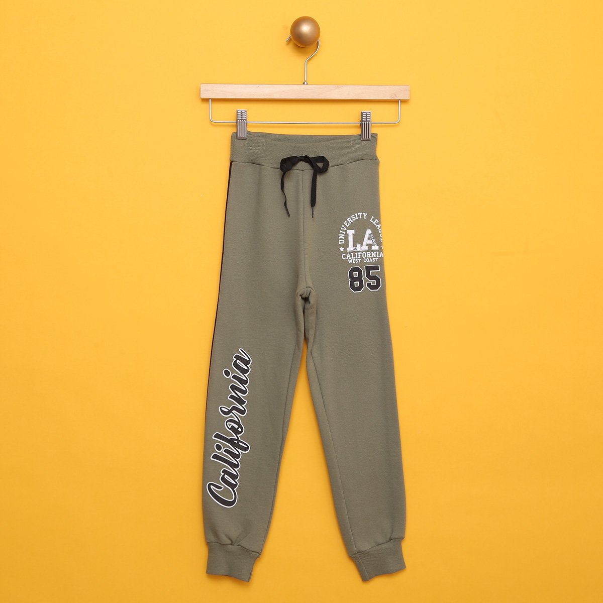 Calça Moletom Infantil For Girl Califórnia Feminina - Verde Militar Menor preço em Calça Moletom Infantil For Girl Califórnia Feminina - Verde Militar