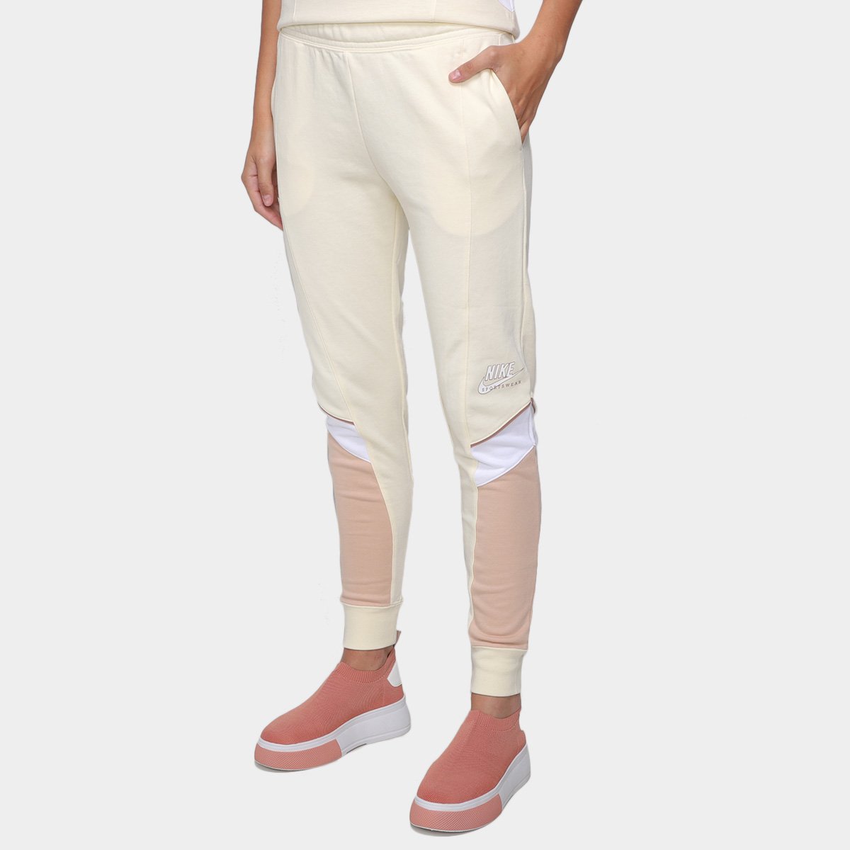 Calça Moletom Nike Heritage Jogger Flc Feminina - Branco+Bege Menor preço em Calça Moletom Nike Heritage Jogger Flc Feminina - Branco+Bege