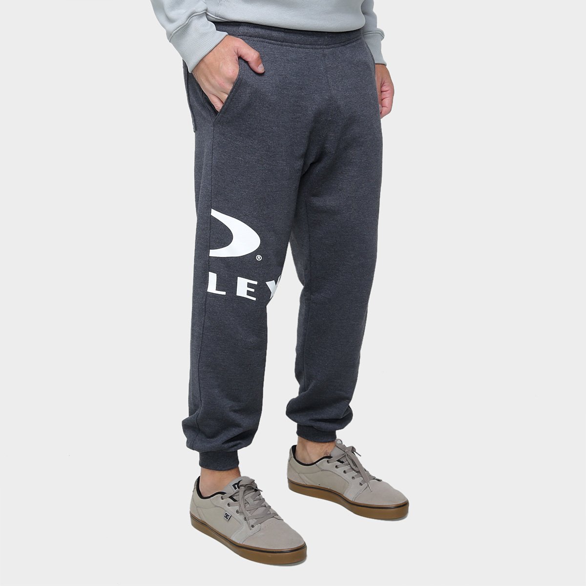 Calça Moletom Oakley Big Ellipse Masculina - Preto Menor preço em Calça Moletom Oakley Big Ellipse Masculina - Preto