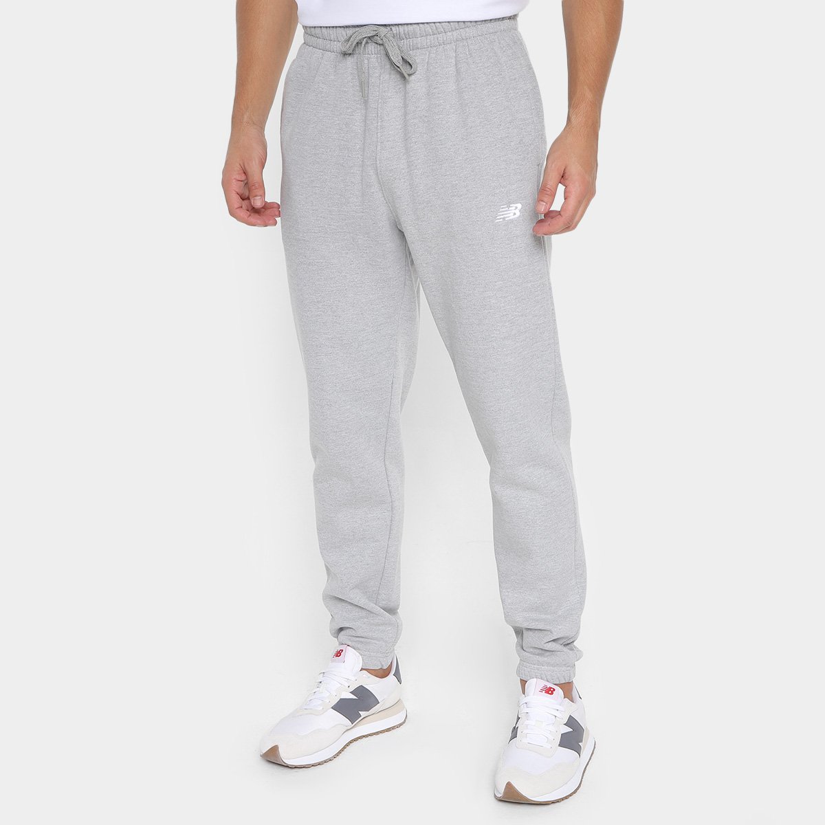 Calça New Balance Essentials Small Logo Masculina Menor preço em Calça New Balance Essentials Small Logo Masculina