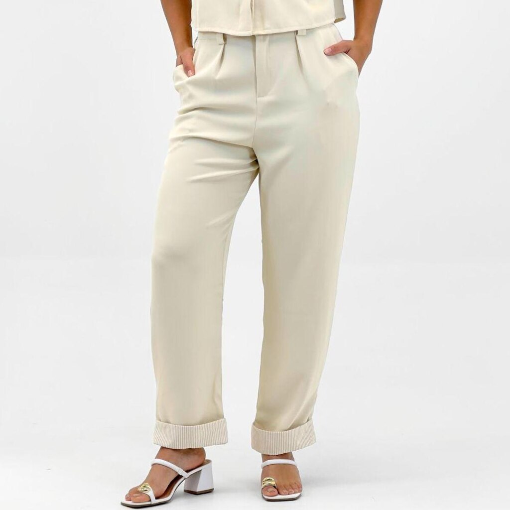 Calça Pacific Blue Reta em Tecido Feminina