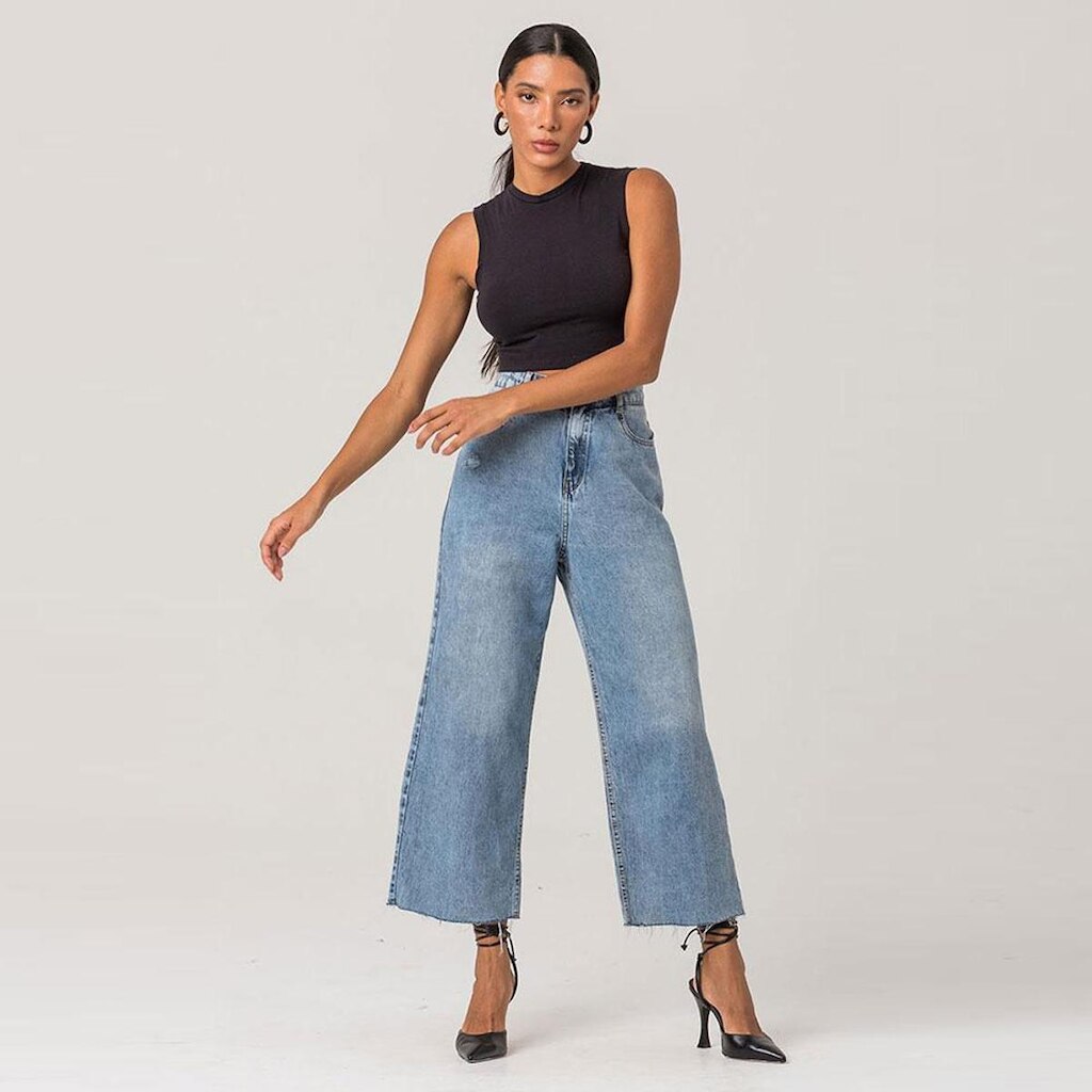 Calça Pantacourt Feminina Disparate