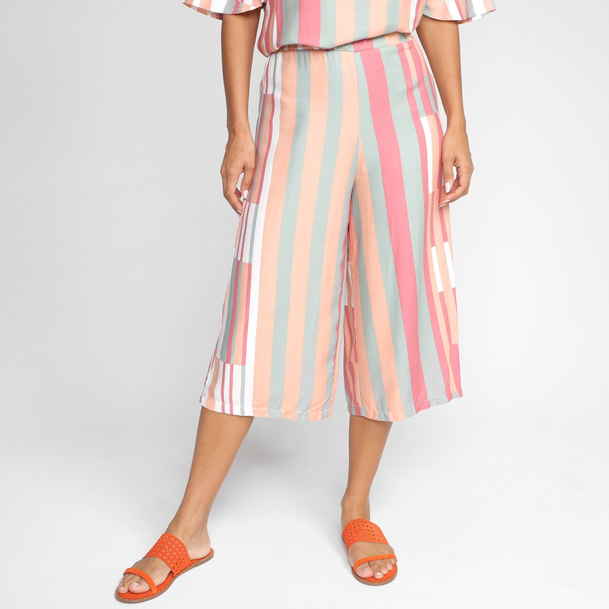 Calça Pantacourt Hering Listrada Feminina - Marrom Menor preço em Calça Pantacourt Hering Listrada Feminina - Marrom