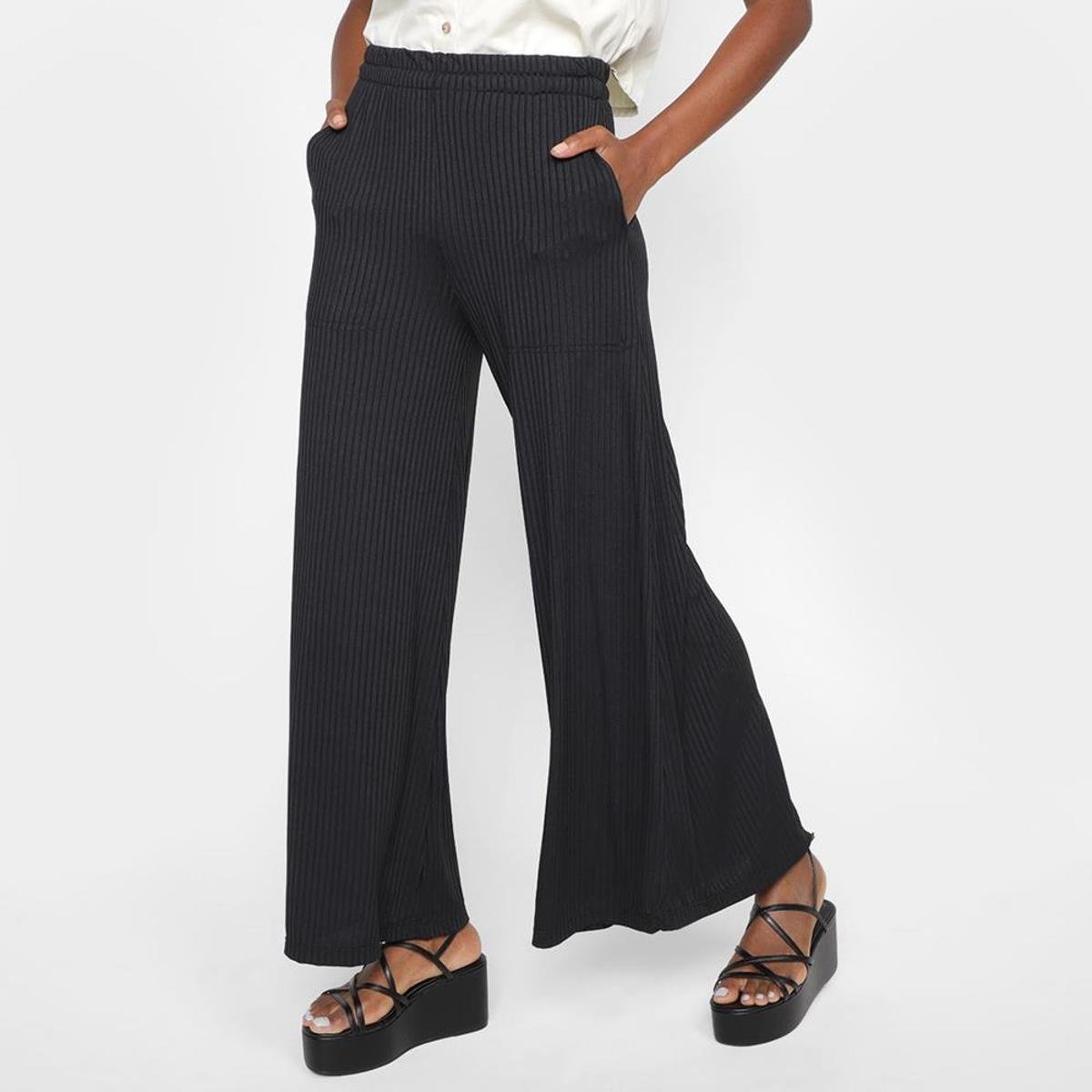 Calça Pantalona Feminina Canelada Lisa Básica Dia a Dia - Preto Menor preço em Calça Pantalona Feminina Canelada Lisa Básica Dia a Dia - Preto