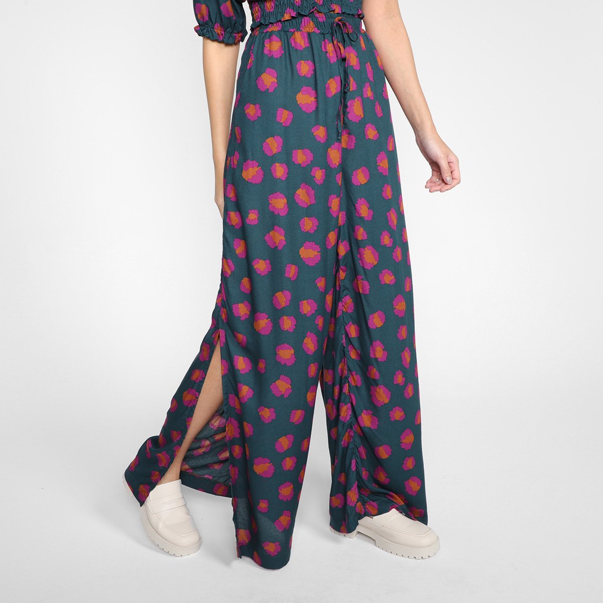 Calça Pantalona Mercatto Fendas Estampada Cintura Alta Feminina - Verde escuro Menor preço em Calça Pantalona Mercatto Fendas Estampada Cintura Alta Feminina - Verde escuro