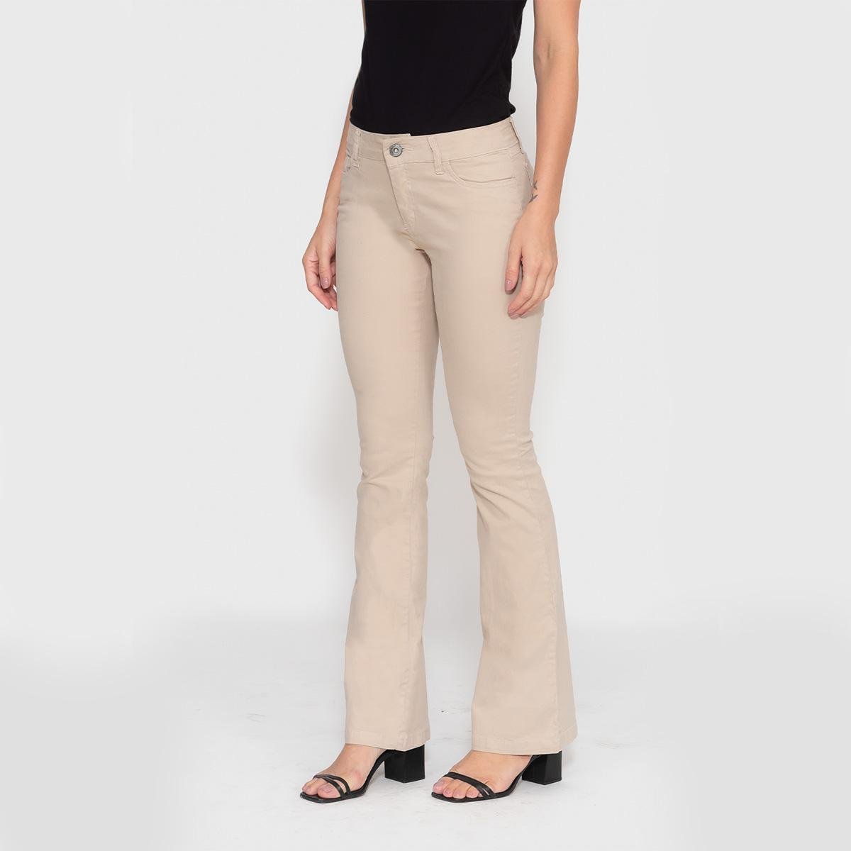 Calça Sarja Macaw Flare Julia 7825 Menor preço em Calça Sarja Macaw Flare Julia 7825
