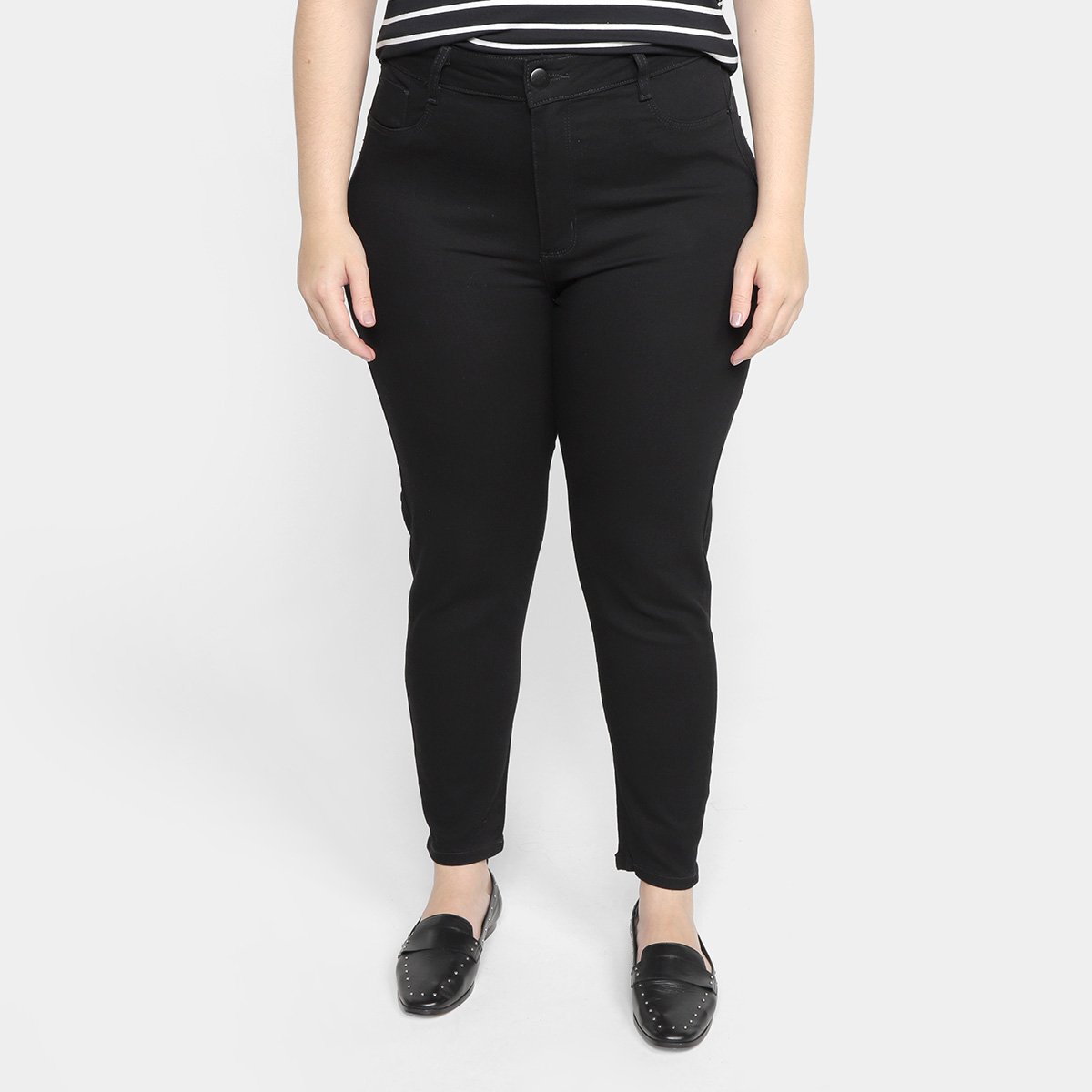 Calça Sarja Sawary Cigarrete Plus Size Feminina - Preto Menor preço em Calça Sarja Sawary Cigarrete Plus Size Feminina - Preto