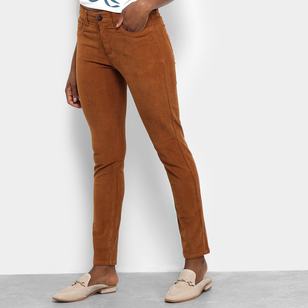 Calca Skinny Maria Filó Camurça Cintura Média Feminina - Caramelo Menor preço em Calca Skinny Maria Filó Camurça Cintura Média Feminina - Caramelo