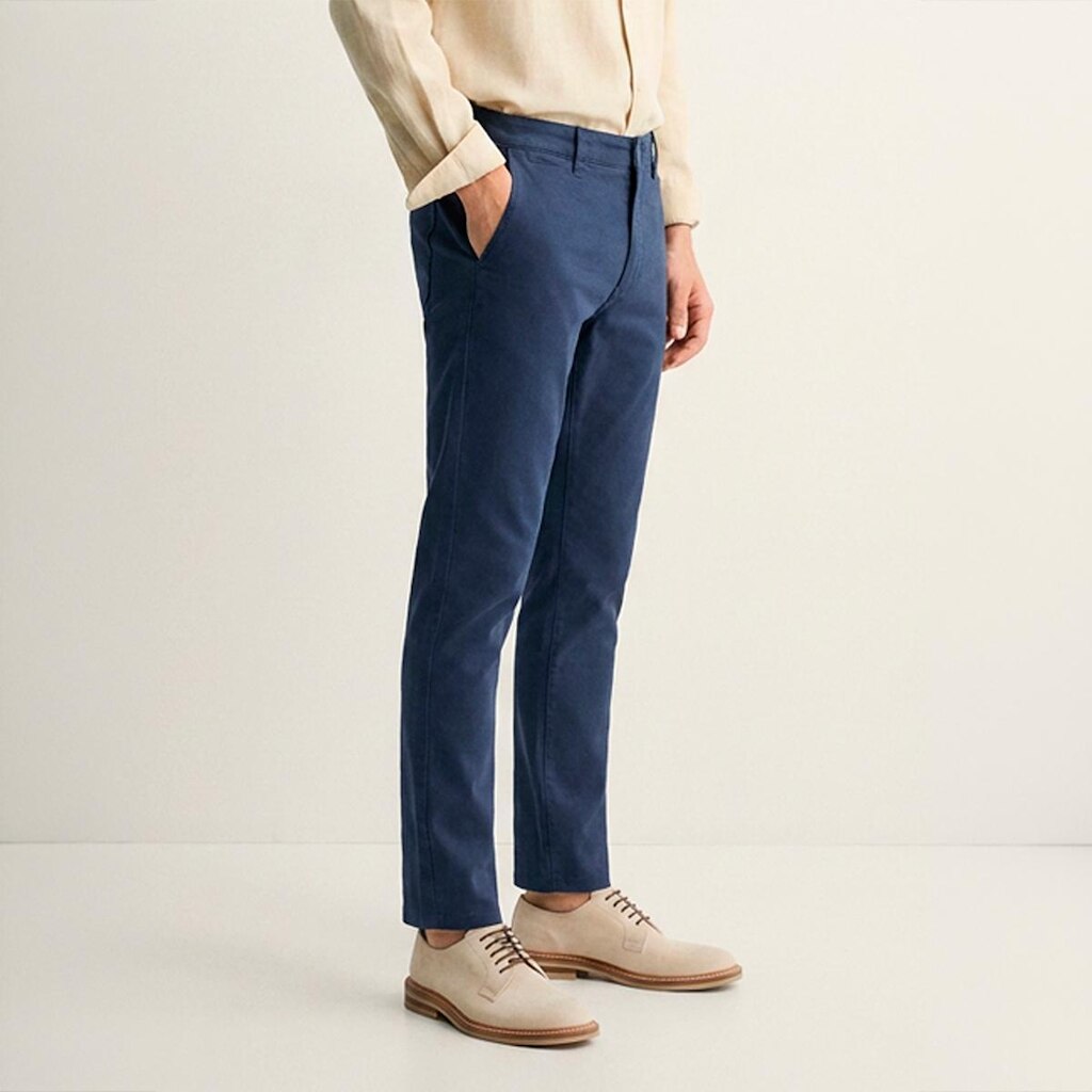 Calça Slim Masculina em Sarja com Elastano