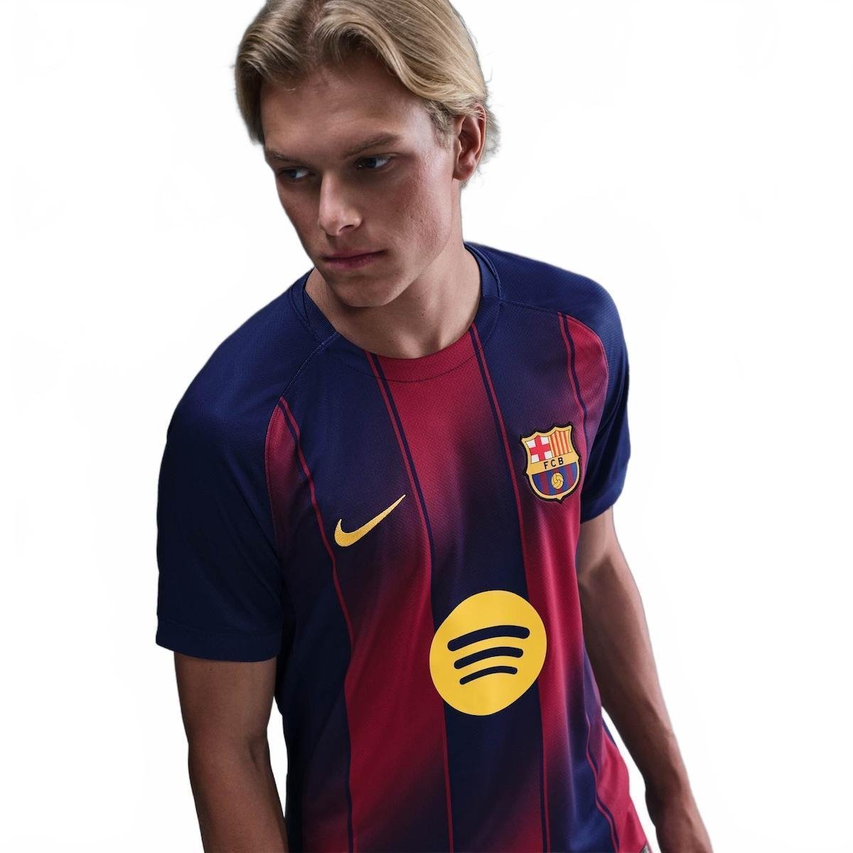 Camisa Barcelona Nike I 2025/26 Torcedor Pro Masculina Menor preço em Camisa Barcelona Nike I 2025/26 Torcedor Pro Masculina
