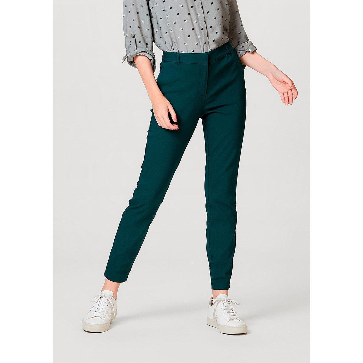 Camisa Básica Feminina Com Bolsos Frontais Menor preço em Camisa Básica Feminina Com Bolsos Frontais