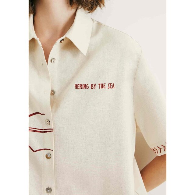 Camisa Feminina Manga Curta Estampada