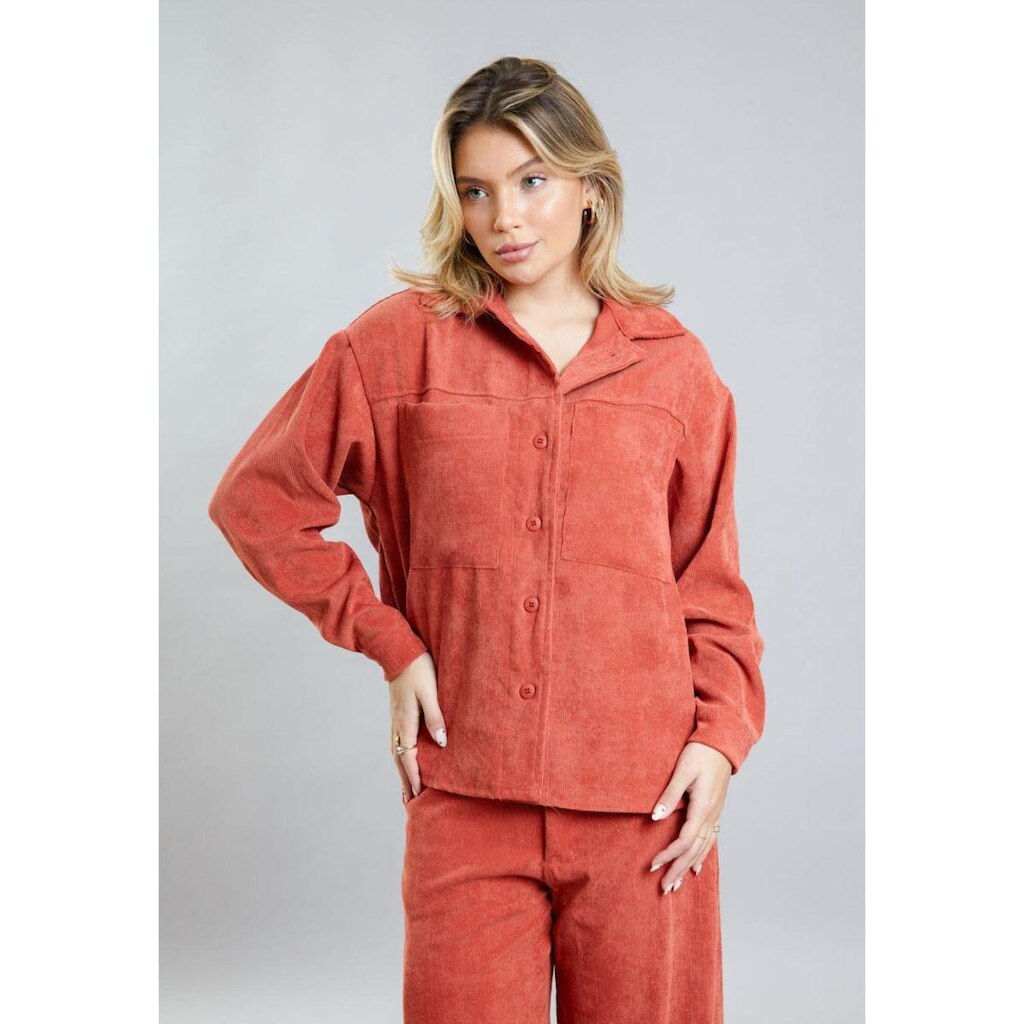 Camisa Feminina Manga Longa em Cotelê Lemier Collection