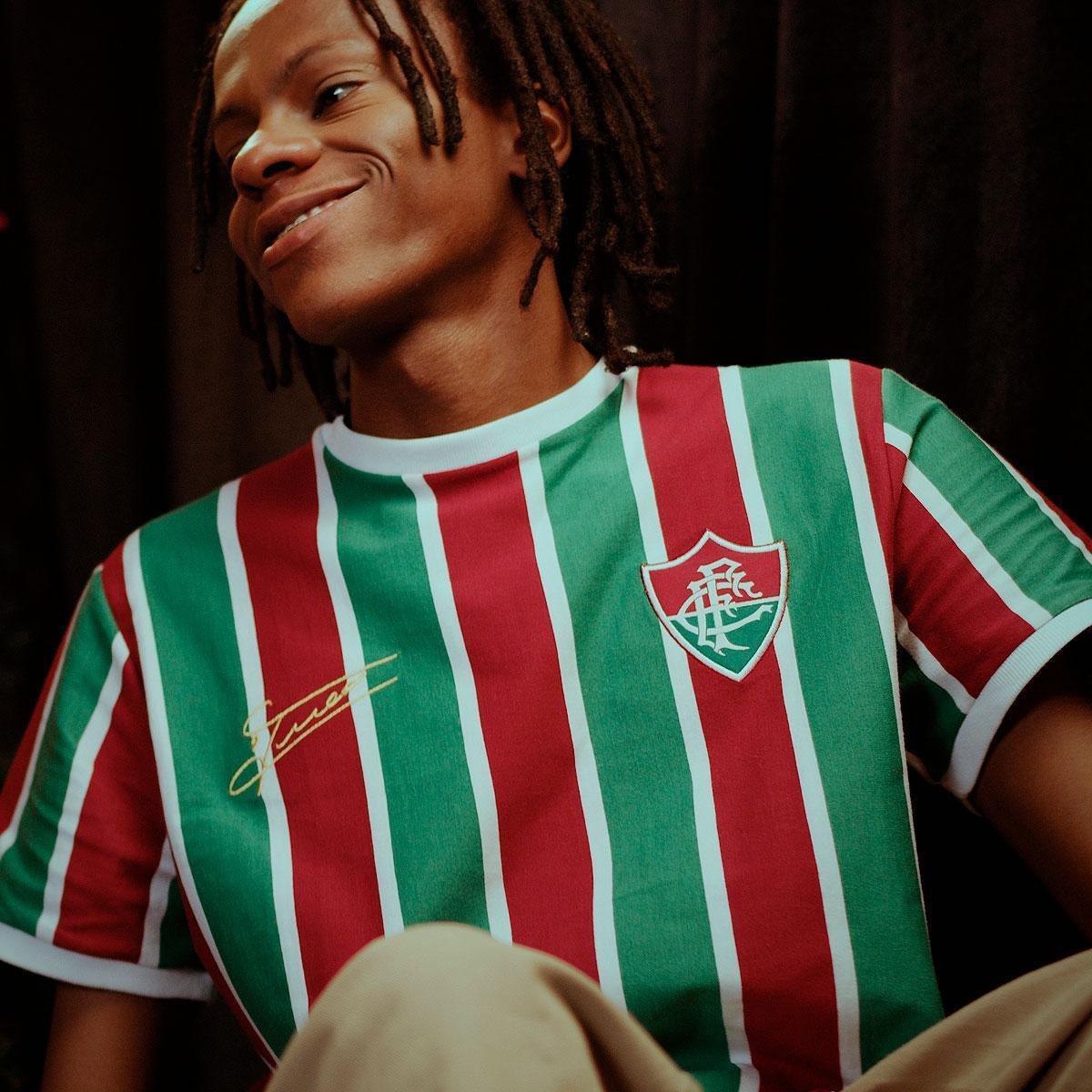 Camisa Fluminense Retrô Fred Masculina Menor preço em Camisa Fluminense Retrô Fred Masculina