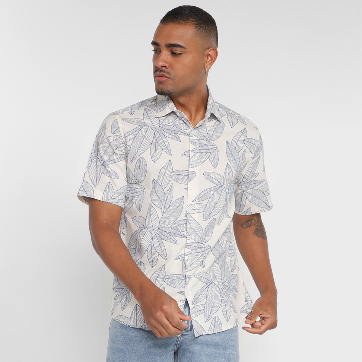 Camisa Manga Curta Milano Estampada Masculina - Bege+Marinho Menor preço em Camisa Manga Curta Milano Estampada Masculina - Bege+Marinho