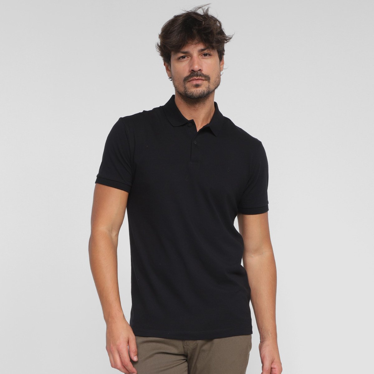 Camisa Polo Forum Lisa Masculina - Preto Menor preço em Camisa Polo Forum Lisa Masculina - Preto