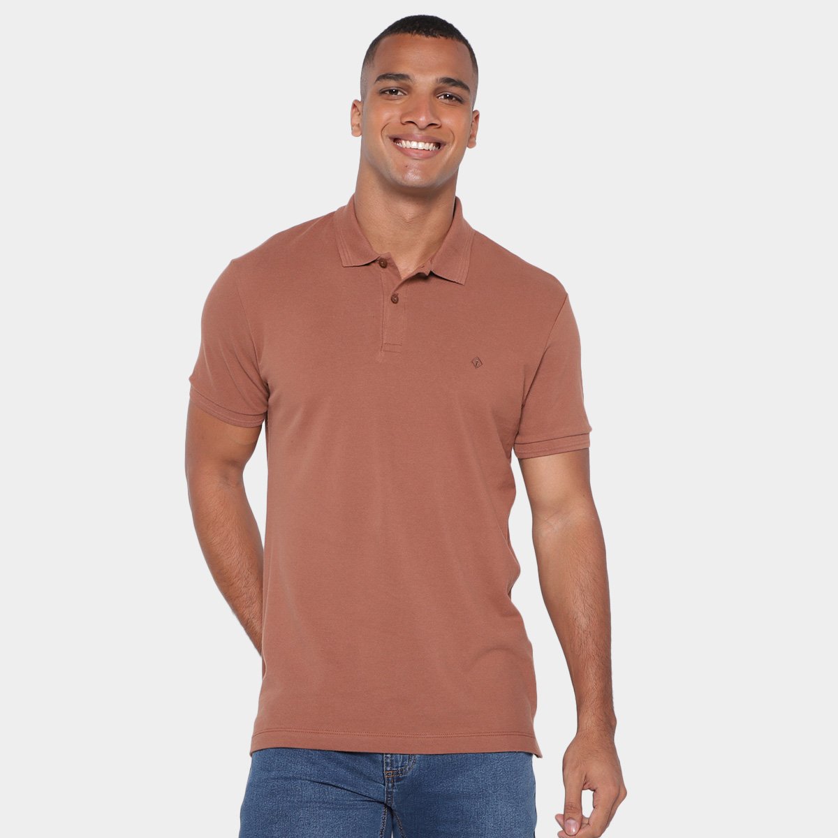 polo marrom