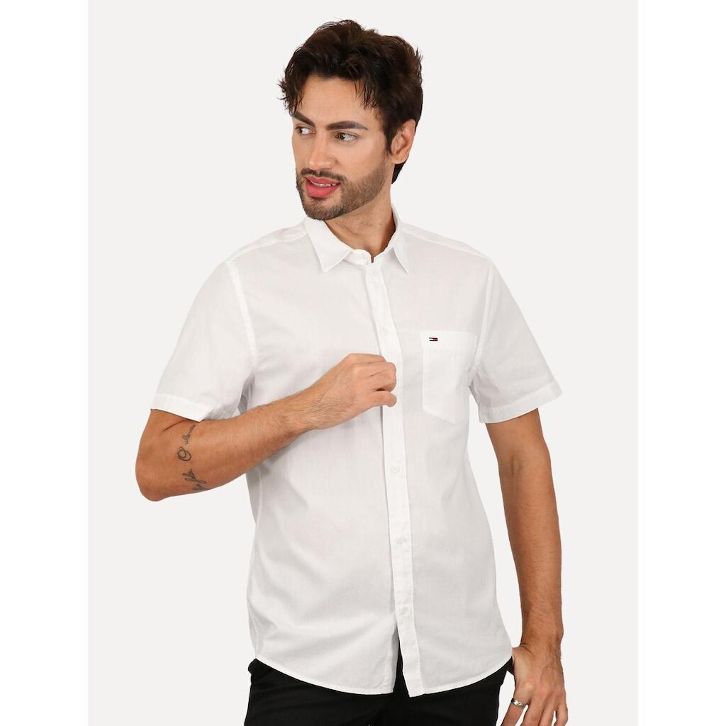 Camisa Tommy Jeans Masculina Regular Manga Curta Pocket Solid Poplin Branca