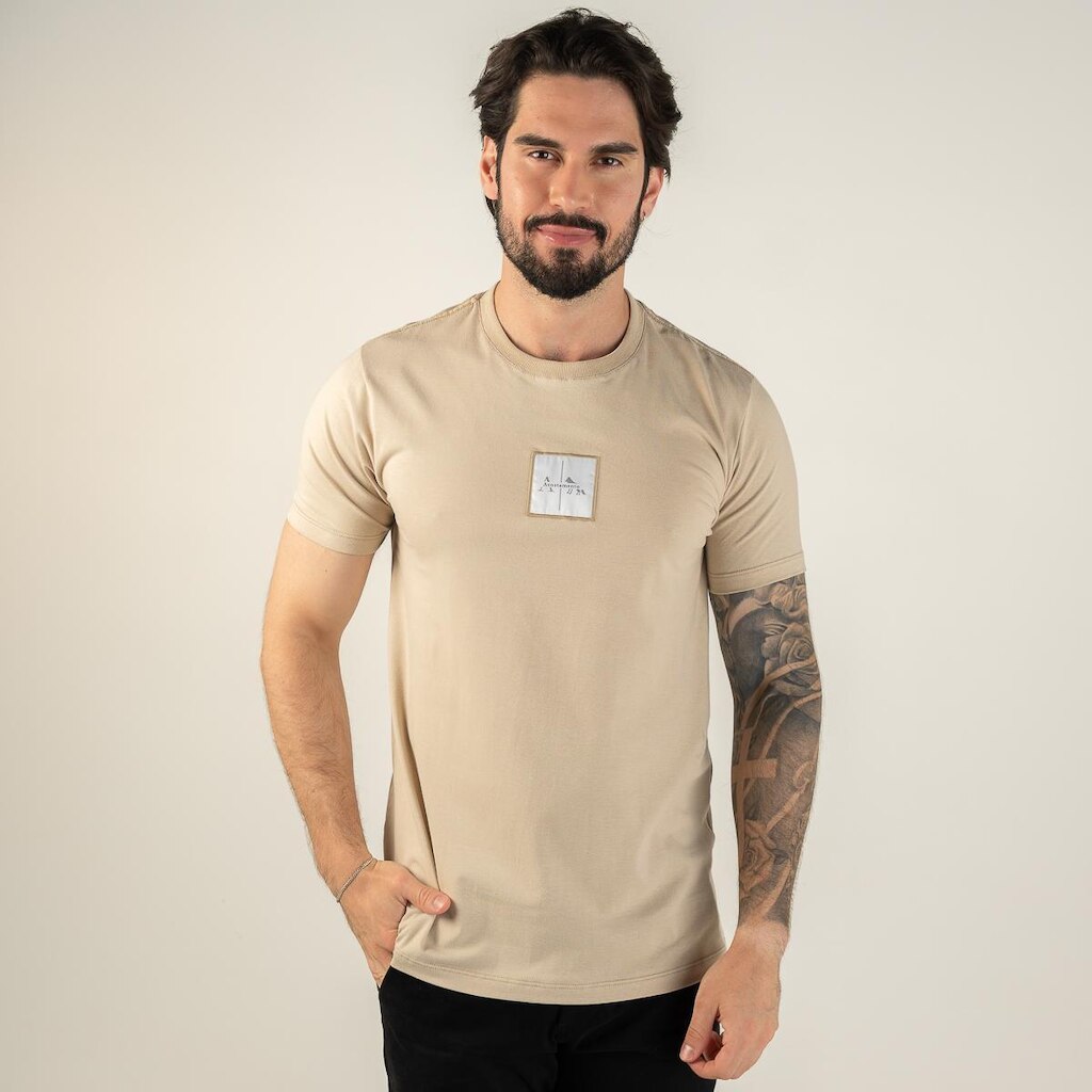 Camiseta Acostamento Essence Bege