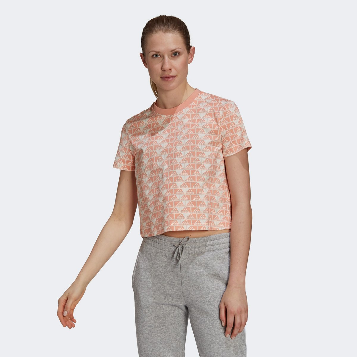 Camiseta Adidas Cropped Favourites Feminina - Off white+Coral Menor preço em Camiseta Adidas Cropped Favourites Feminina - Off white+Coral