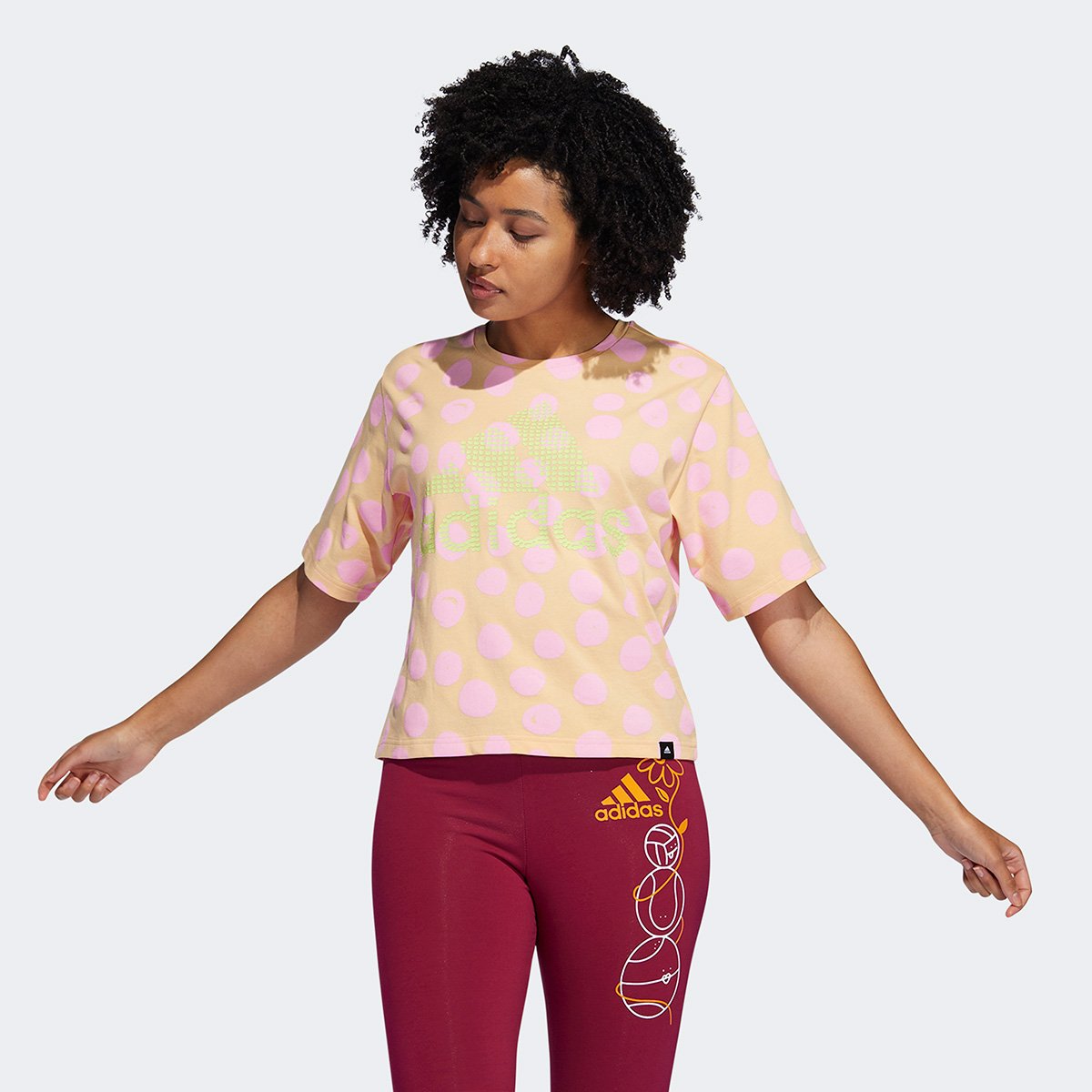 Camiseta Adidas Grafica Farm Feminina - Rosa+Laranja Menor preço em Camiseta Adidas Grafica Farm Feminina - Rosa+Laranja