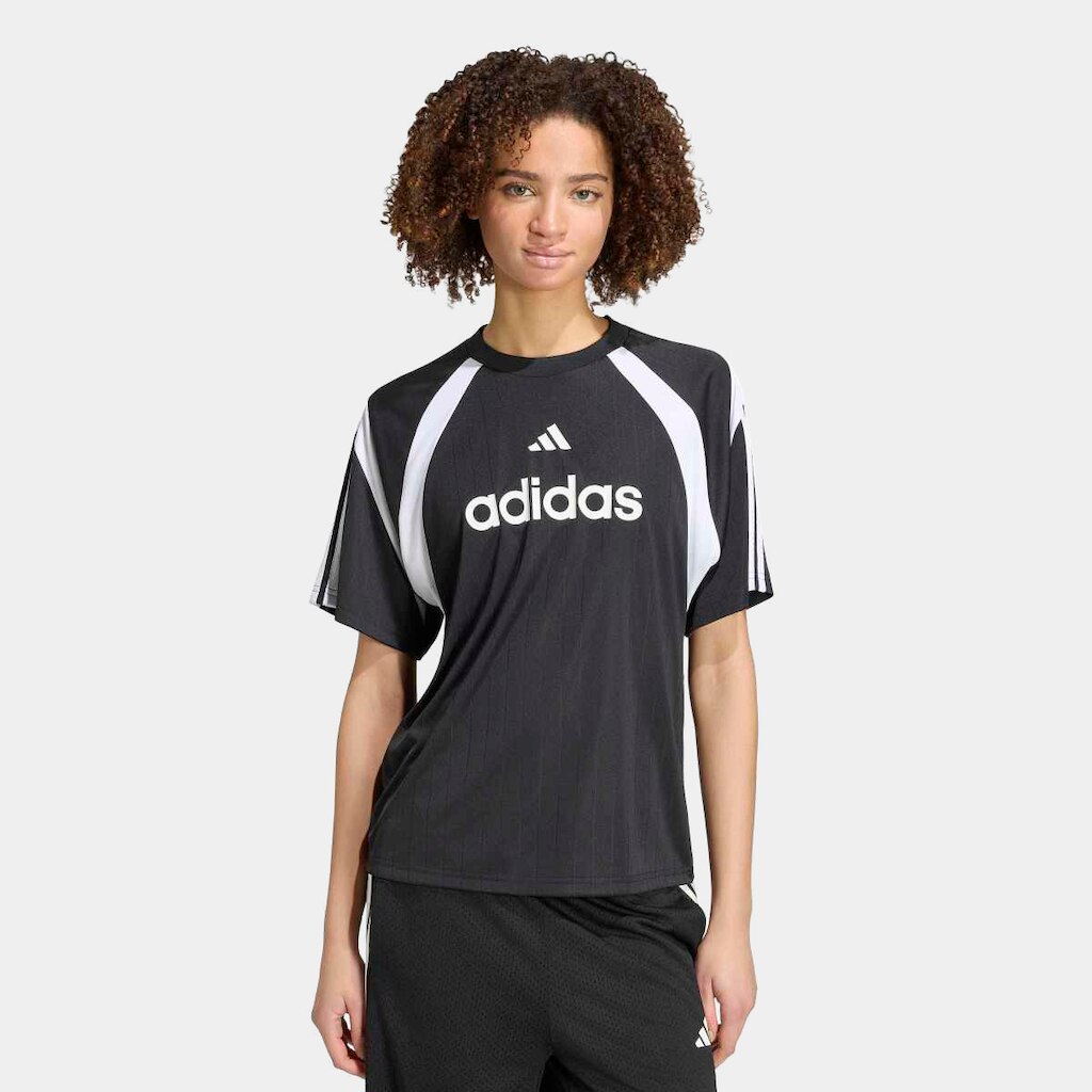 Camiseta Adidas House Of Tiro Feminina