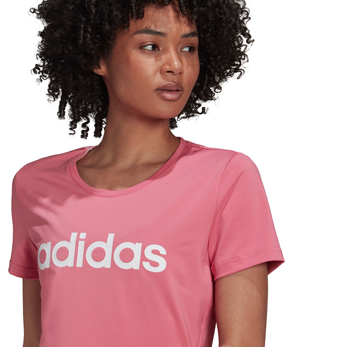 camiseta adidas retrô feminina