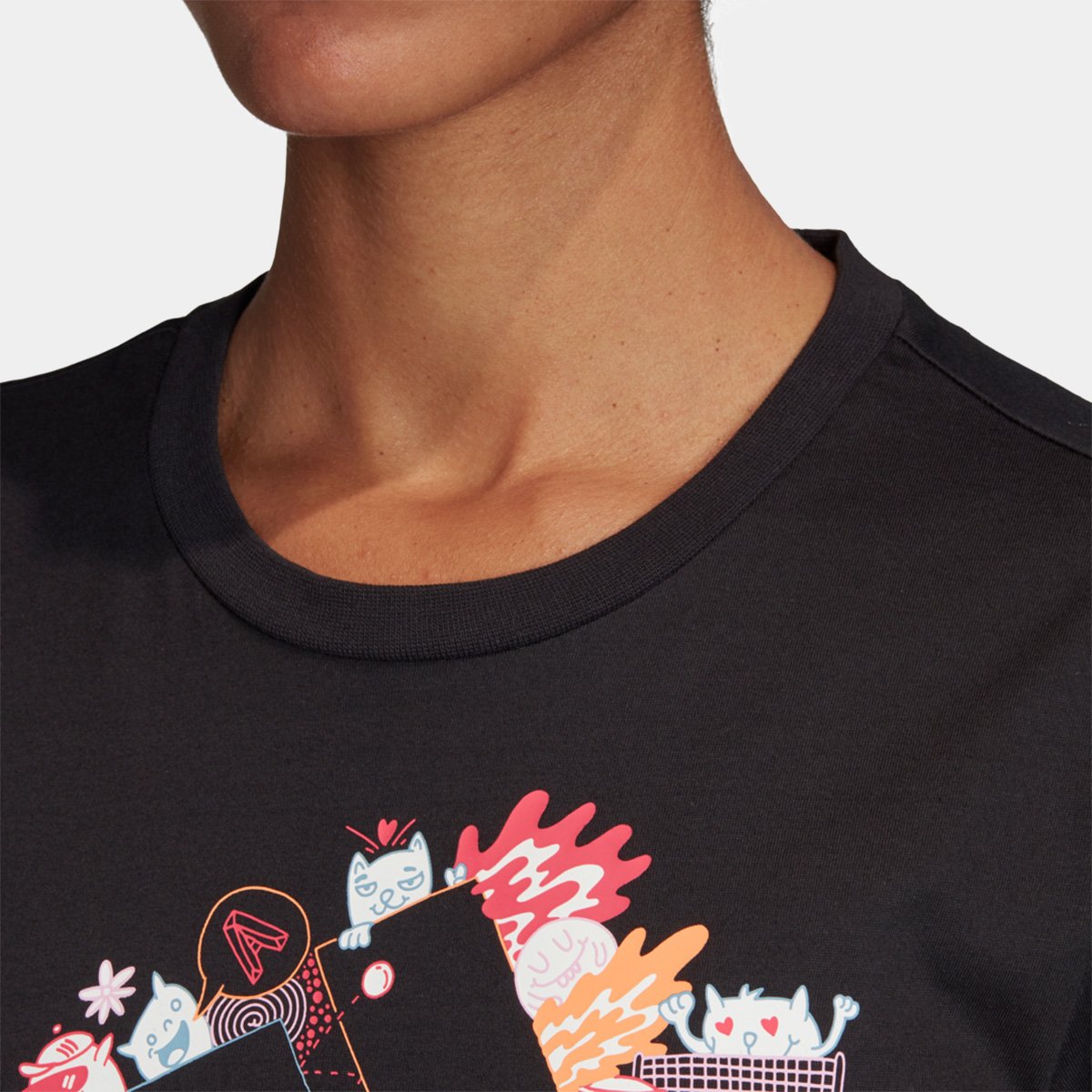 camiseta adidas must haves badge of sport feminina