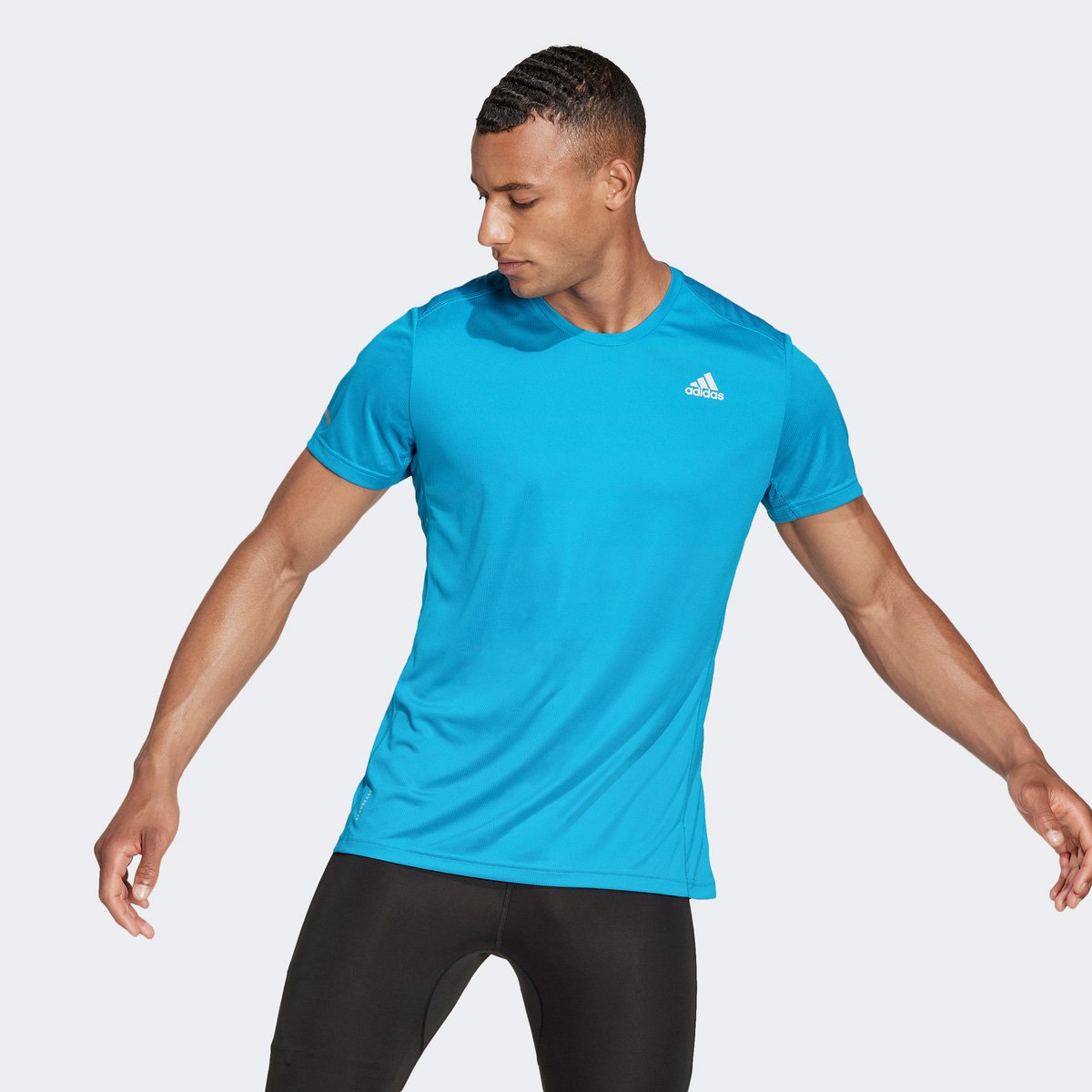 Camiseta Adidas Run It Masculina - Azul Claro é ruim? Camiseta Adidas Run It Masculina - Azul Claro é boa?