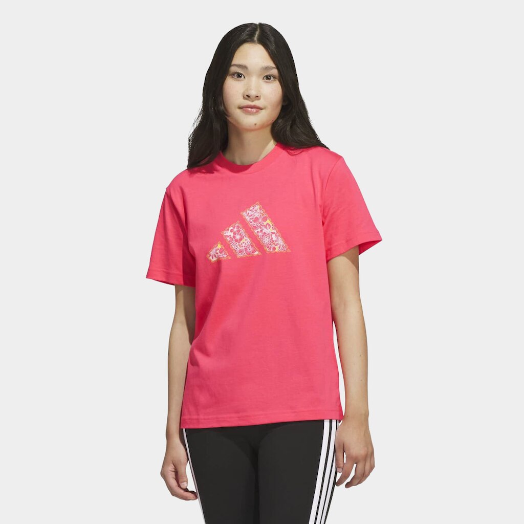 Camiseta Adidas Standalone Feminina