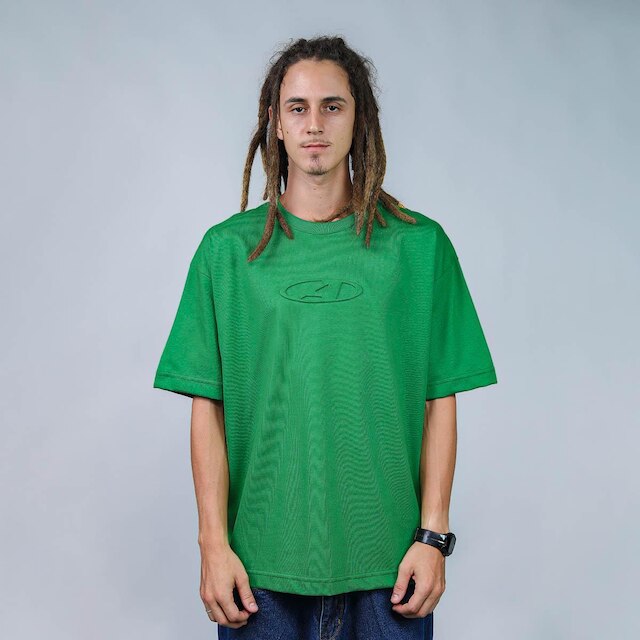 Camiseta Alive Oversized Emboss Verde