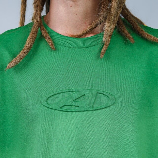 Camiseta Alive Oversized Emboss Verde