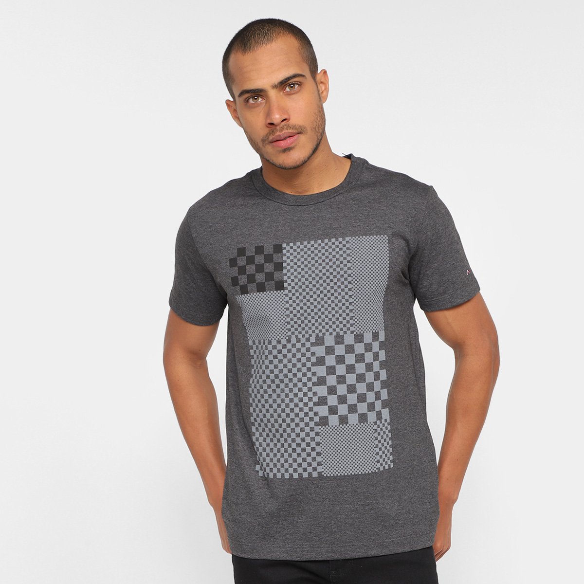 Camiseta Aramis Estampa Chess Masculina - Mescla é boa?