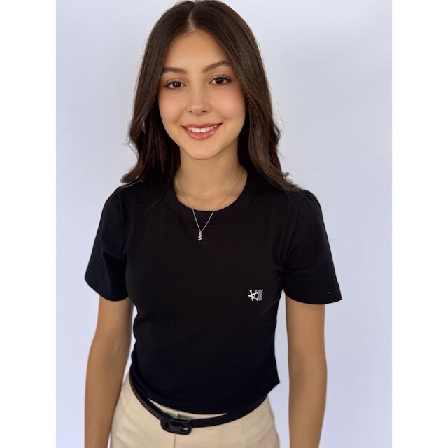 Camiseta Baby Look Cotton Preta com Logo Premium Valansuelo