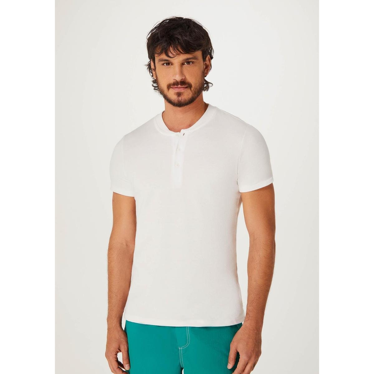 Camiseta Básica Hering Manga Curta Com Botões Masculina Menor preço em Camiseta Básica Hering Manga Curta Com Botões Masculina