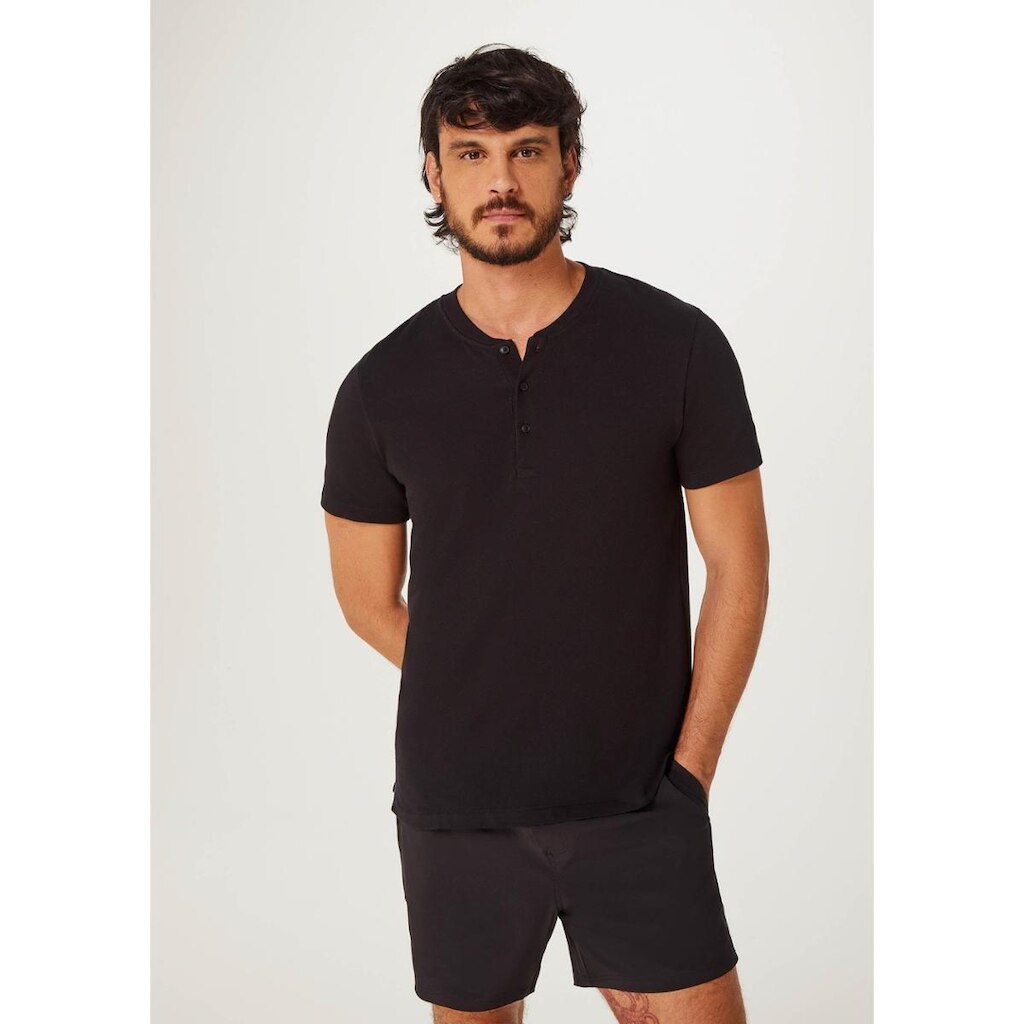Camiseta Básica Hering Manga Curta Com Botões Masculina