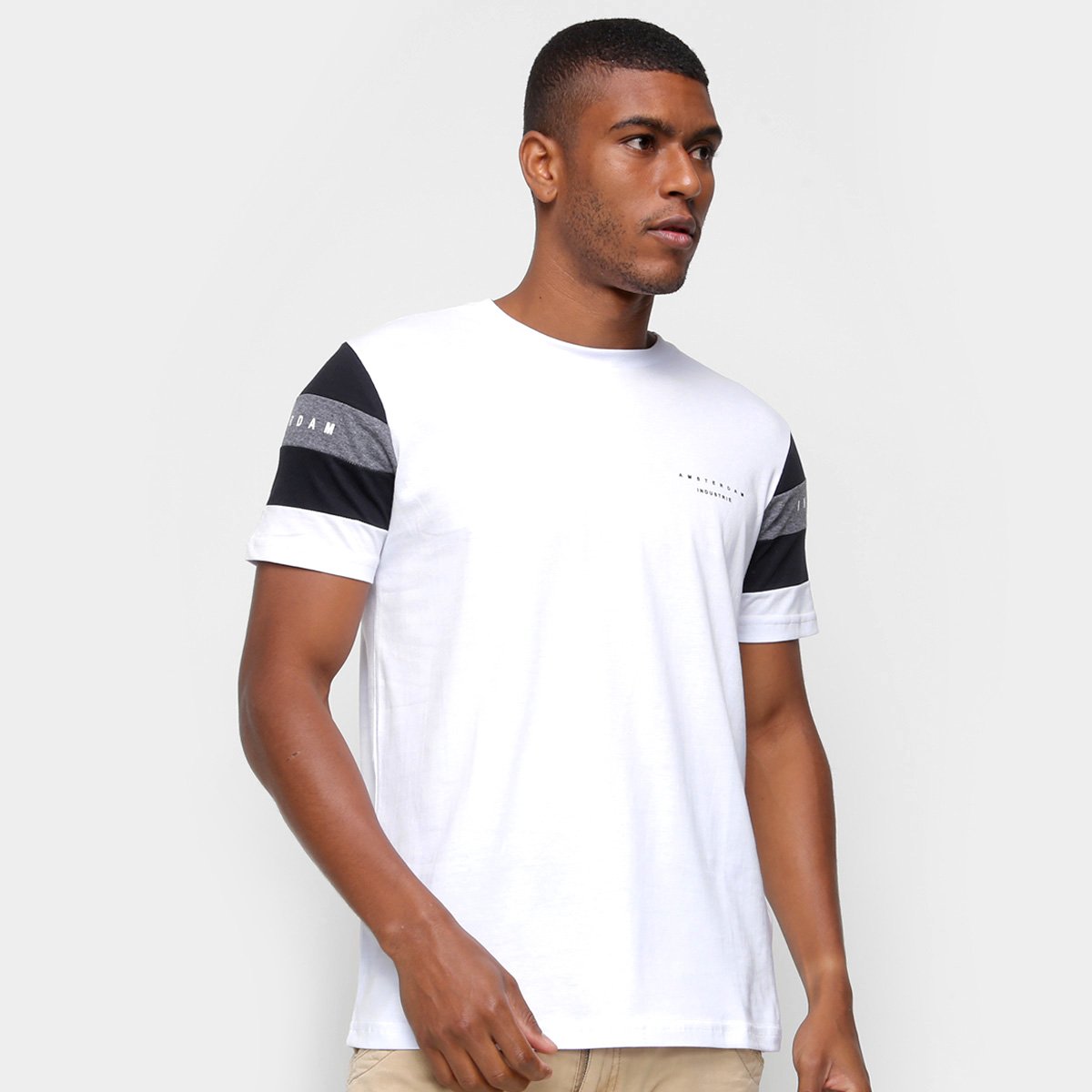 Camiseta Básica Industrie Manga Curta Masculina - Branco Menor preço em Camiseta Básica Industrie Manga Curta Masculina - Branco