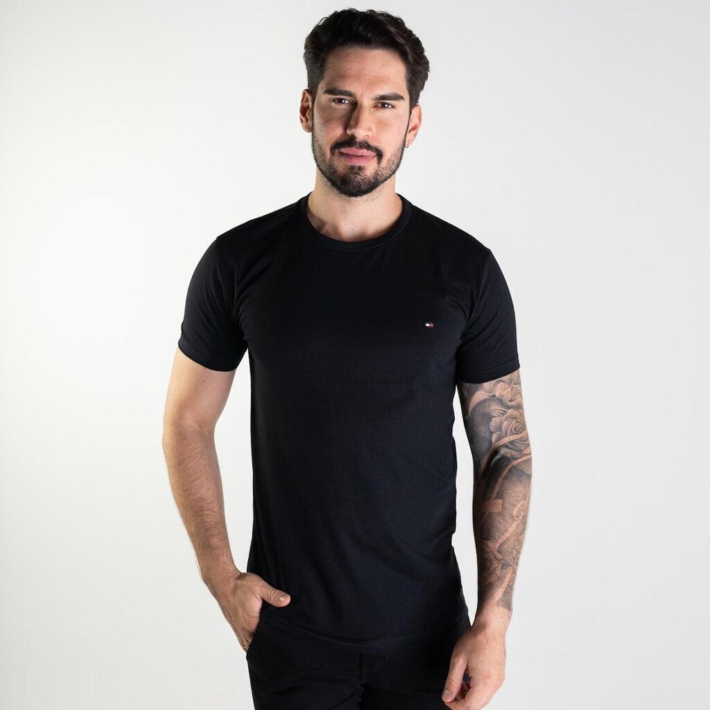 Camiseta Básica Tommy Hilfiger Classic Icon