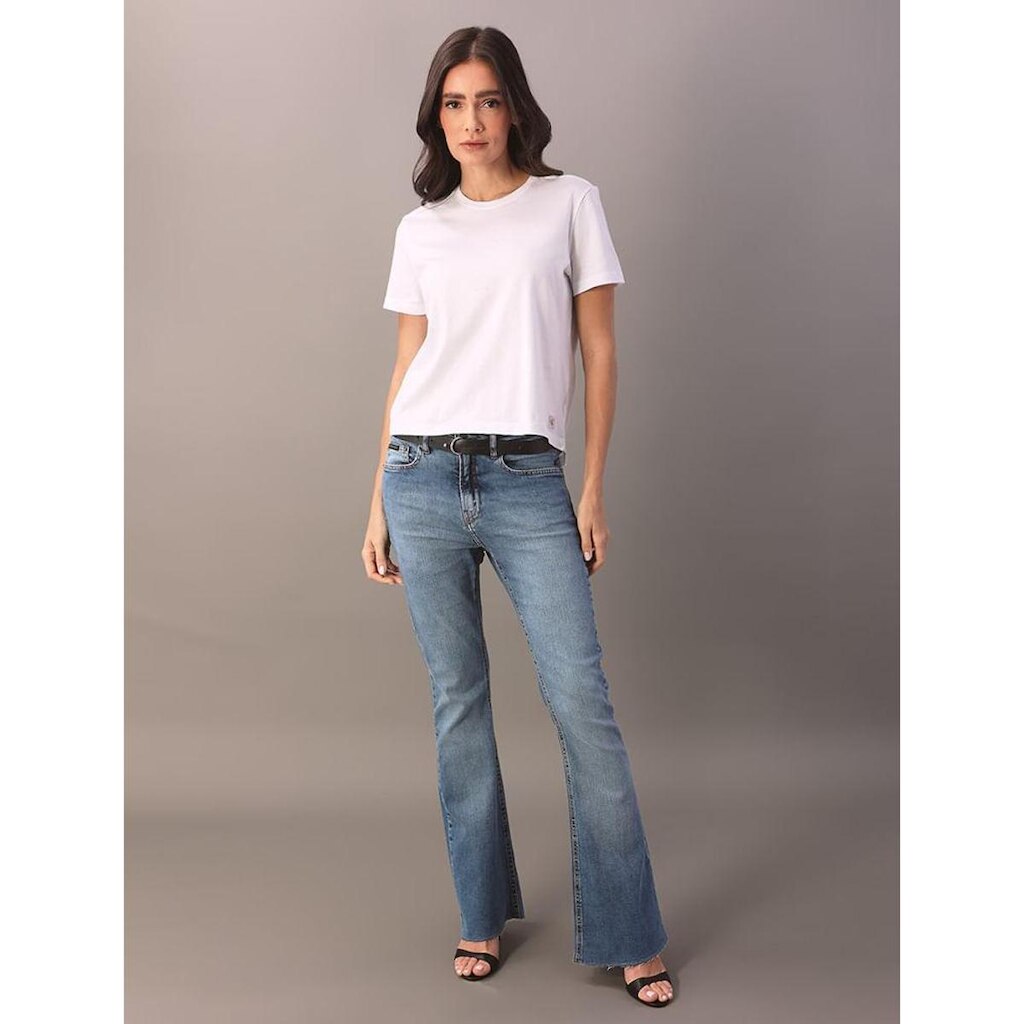 Camiseta Calvin Klein Jeans Feminino Algodão Egípcio - Branco