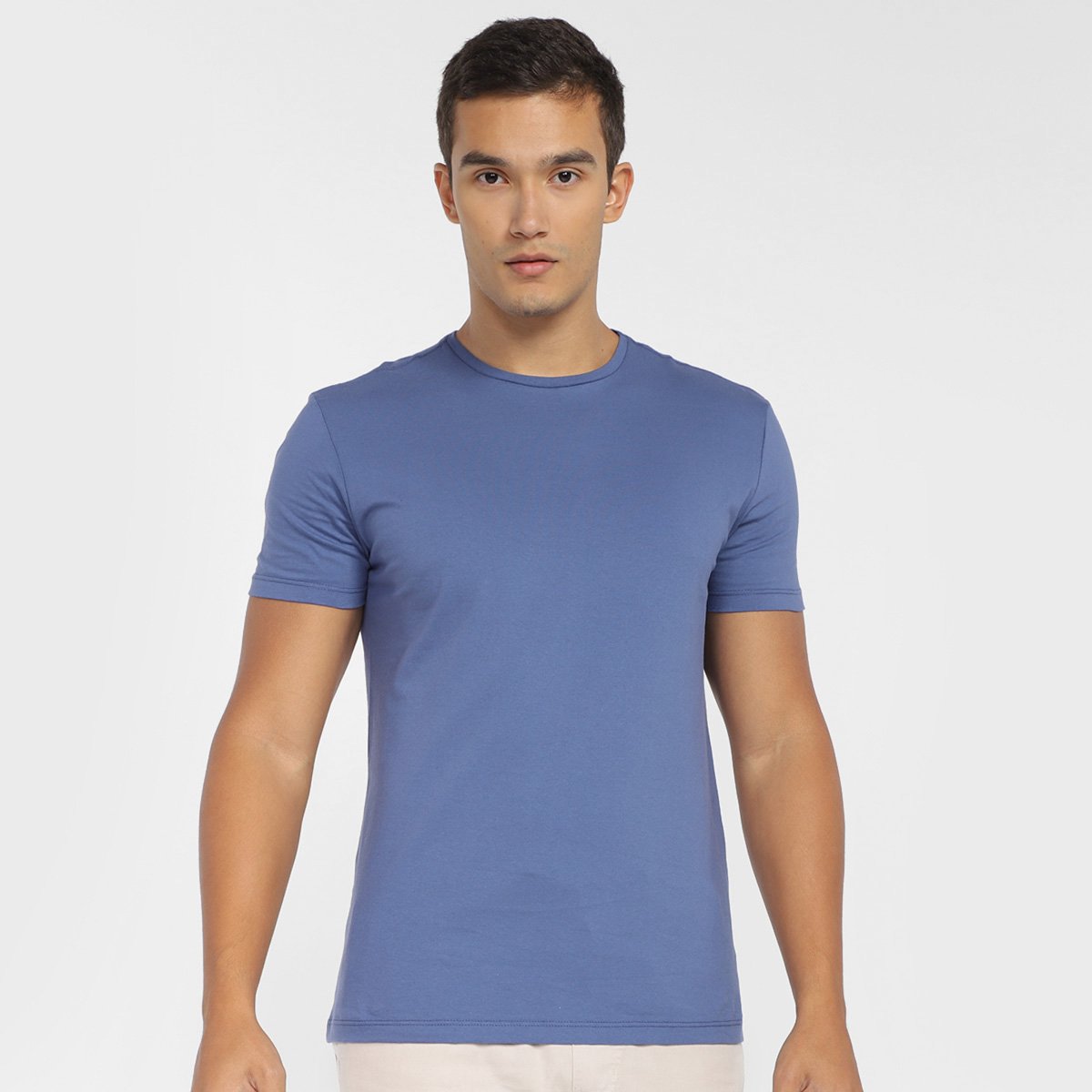 Camiseta Calvin Klein Lisa Masculina - Azul é ruim? Camiseta Calvin Klein Lisa Masculina - Azul é boa?