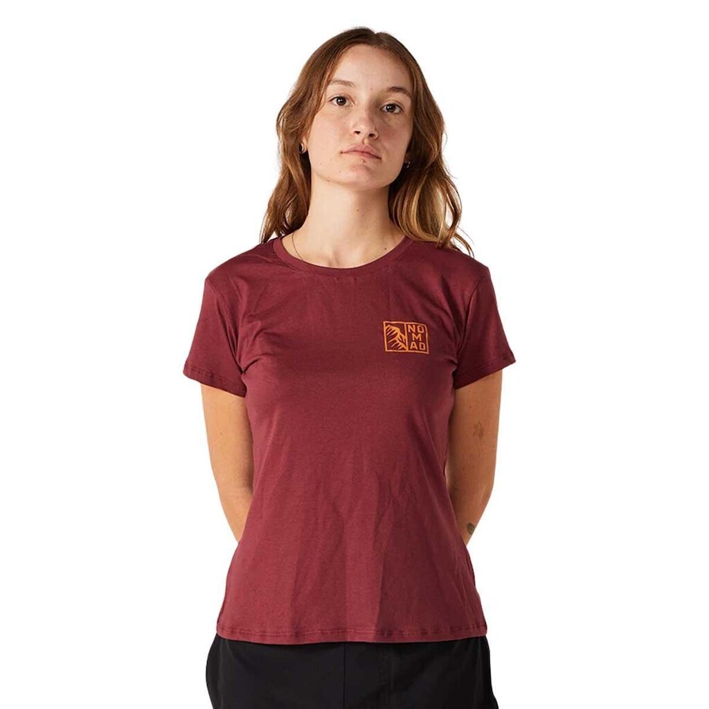 Camiseta Casual Feminina Nomad Essentials Vinho Outdoor MTB G