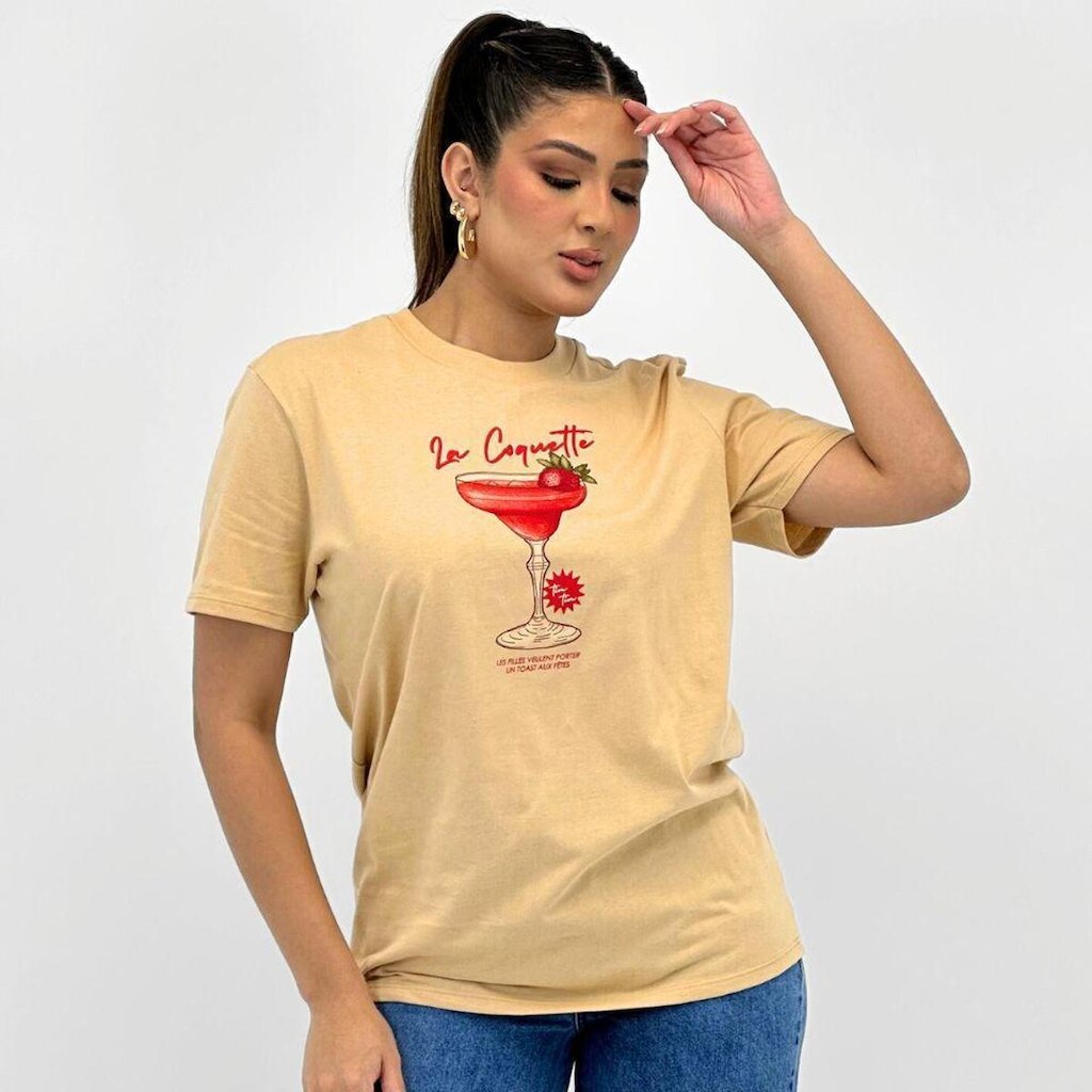 Camiseta Cativa T-shirt com Estampa Manga Curta Feminina