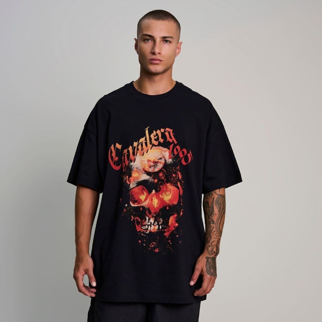 Camiseta Cavaleira Oversized Fire Skull