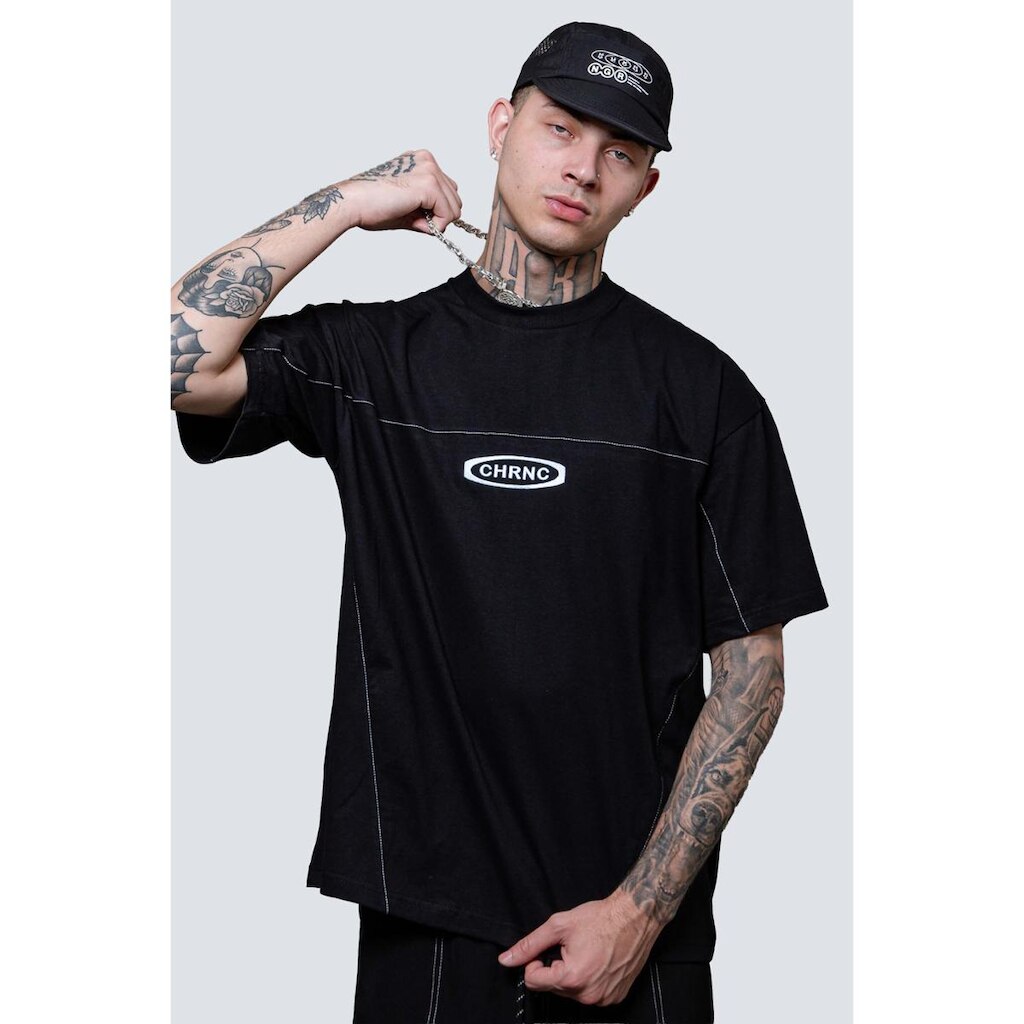 Camiseta Chronic Street Outline