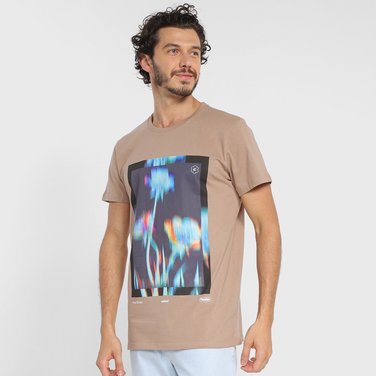 Camiseta Colcci Básica Masculina - Bege Menor preço em Camiseta Colcci Básica Masculina - Bege